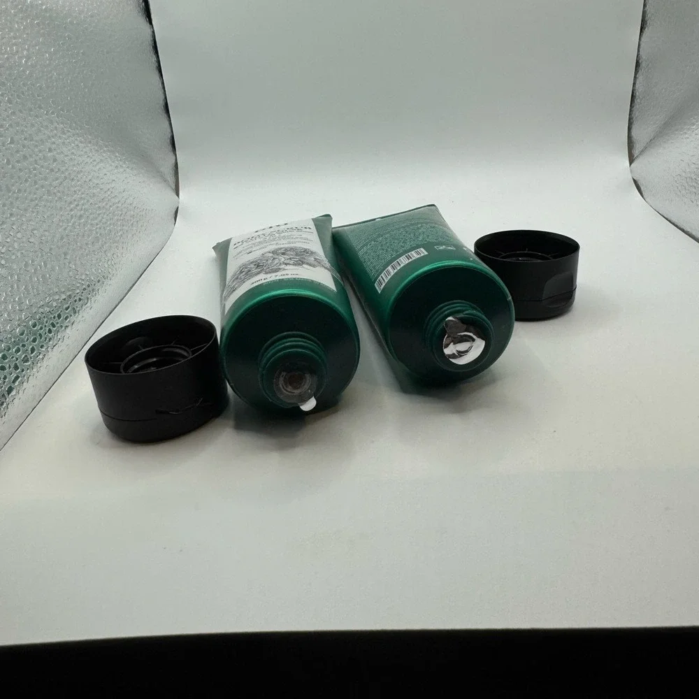 Plu 3 in 1 White Musk‎ Body Scrub SET OF 2 NEW